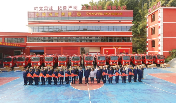 �|�L4-5�����ɭ������܇�������ն�ɽ�ػ�����صġ�Ӳ��������