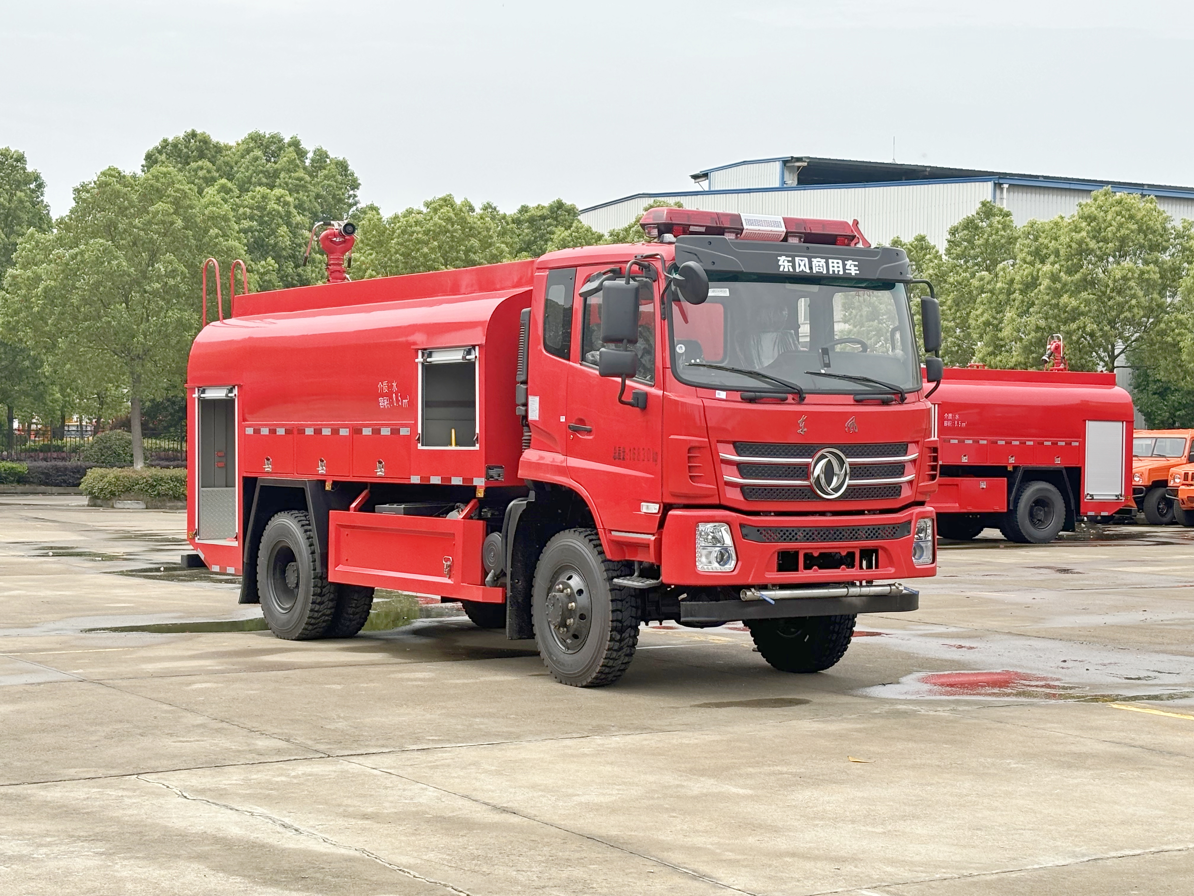 �|�L8-9�����ɭ�ֹ�ˮ����܇